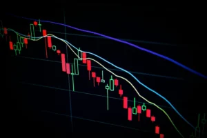 Bitcoin Whale Activity Surges on Gate.io: Decoding Market Sentiment Amidst Q2 Price Volatility
